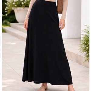 Style&co woman’s maxi skirt /Large